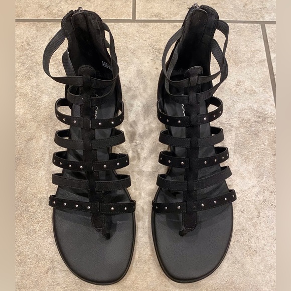 Aerosoles Gladiator sandals, size 8 1/2, black - Picture 2 of 5